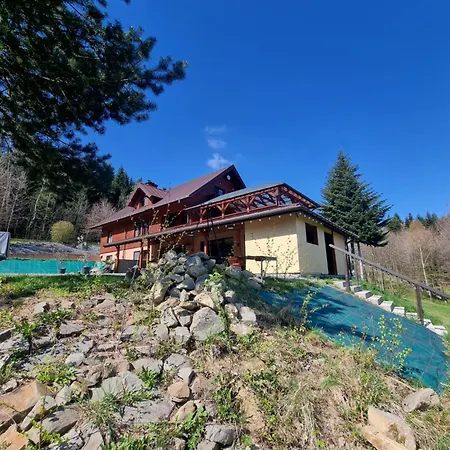 Dom Gościnny Nasza Góra Apartamento Szymbark (Lesser Poland)